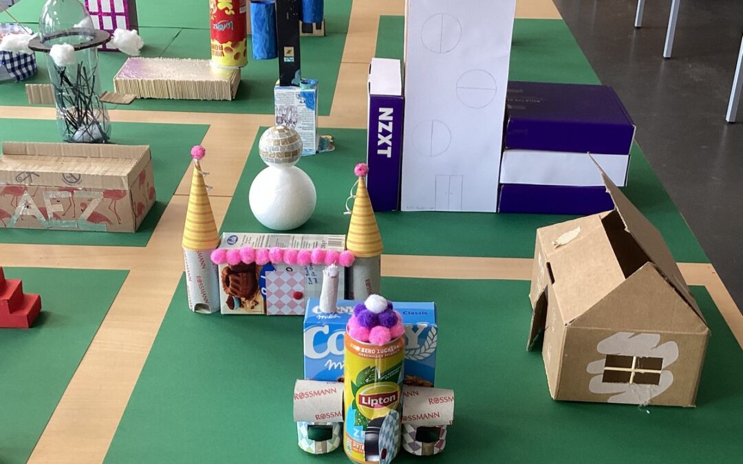 Kunst in Jahrgang 9: Fantastische Stadtmodelle